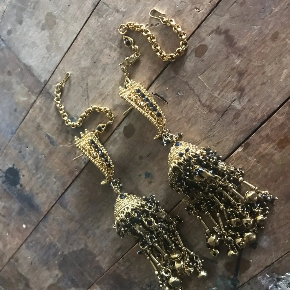Vintage Indian earrings - Picture 4 of 9